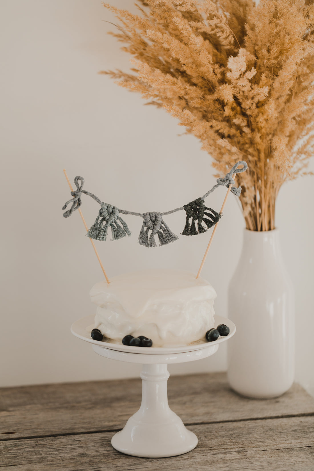 D - Macrame cake topper shades of blue