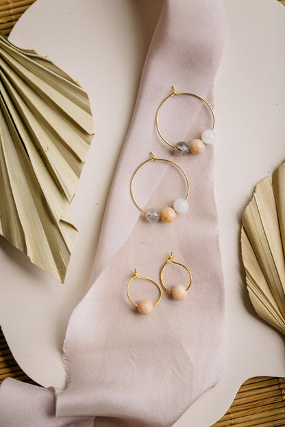 Hoop earrings with round plate - champagne colors