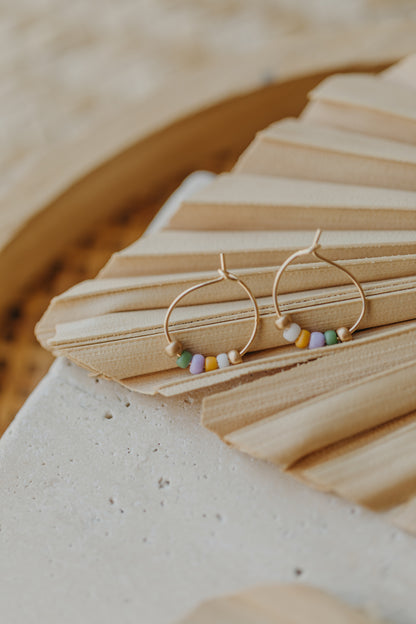 PROVENCE - filigrane Creolen mit bunten Perlen