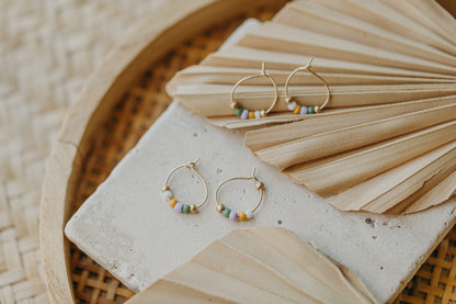 PROVENCE - filigrane Creolen mit bunten Perlen