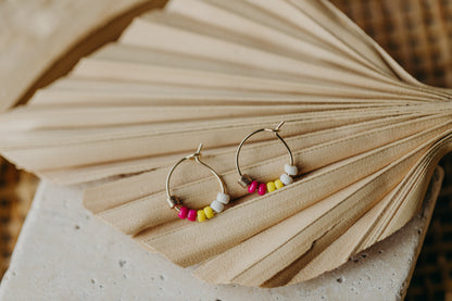 Hoop earrings with round plate - champagne colors