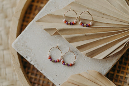Hoop earrings with round plate - champagne colors
