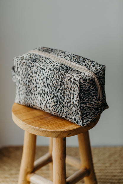 Beauty Bag Medium LEO