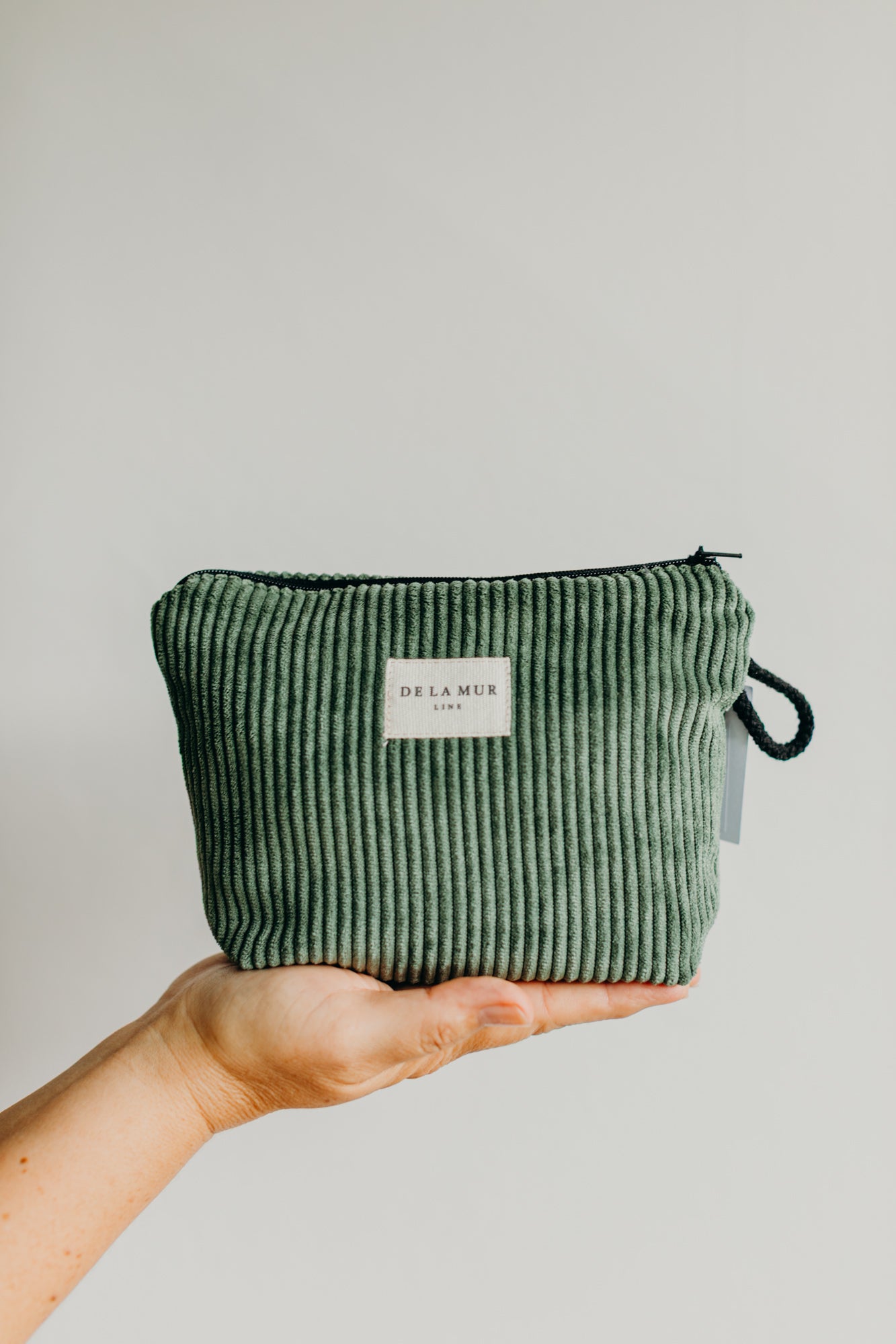 DeLaMur_Beauty Bag Klein TREE Detail