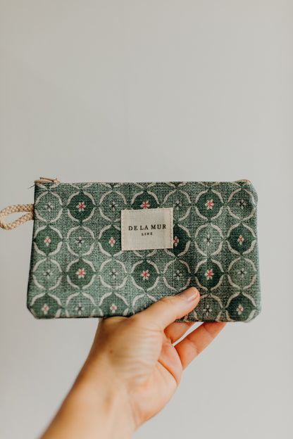 DeLaMur_Beauty Bag Mini ARIEL Detail