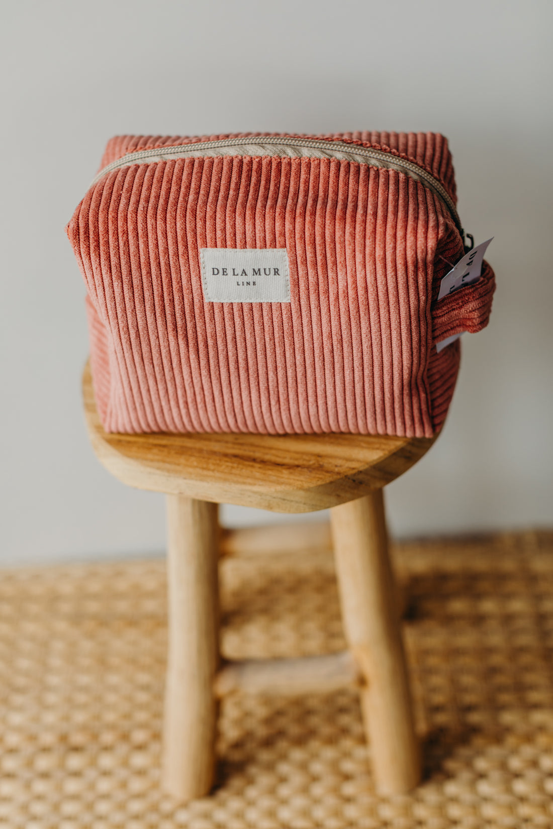 DeLaMur_Beauty Bag Medium CORAL