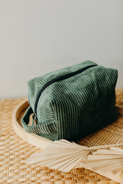 DeLaMur_Beauty Bag Medium TREE_Seitenansicht