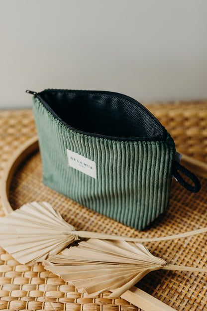 DeLaMur_Beauty Bag Klein TREE_geöffnet