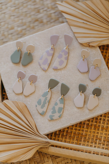 YUNA - small round earrings made of polymer clay in bright colors