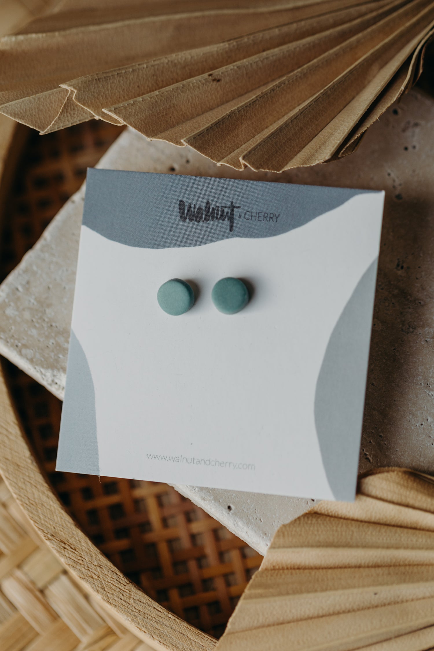 ELSA - small round earrings made of polymer clay
