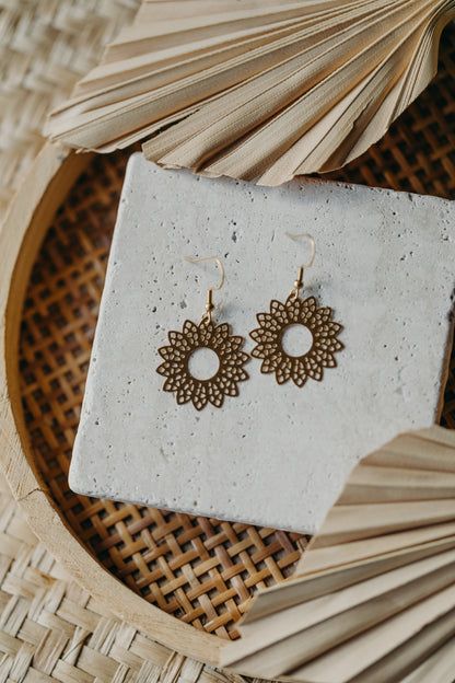 fringe earrings made of brass
