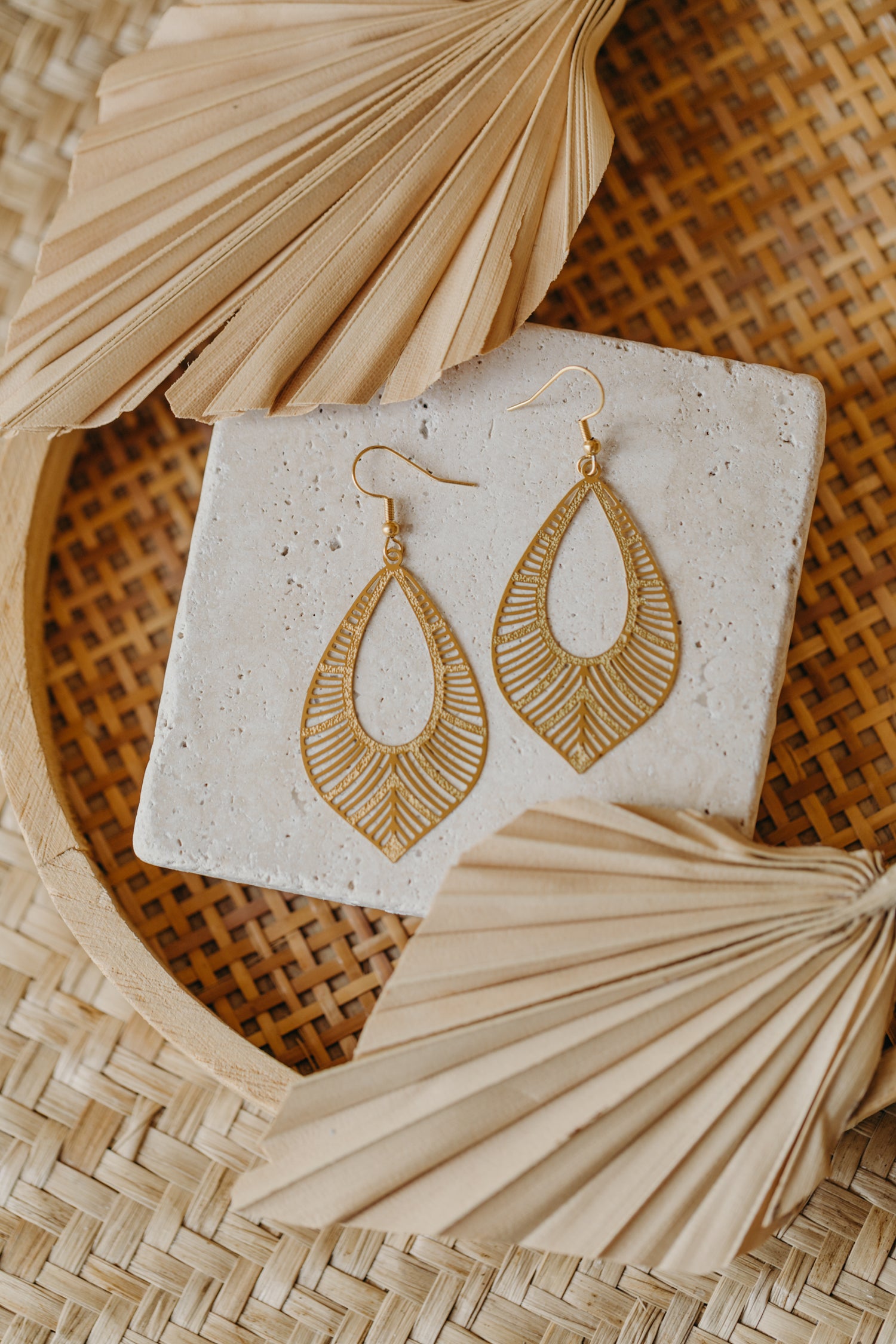 fringe earrings made of brass