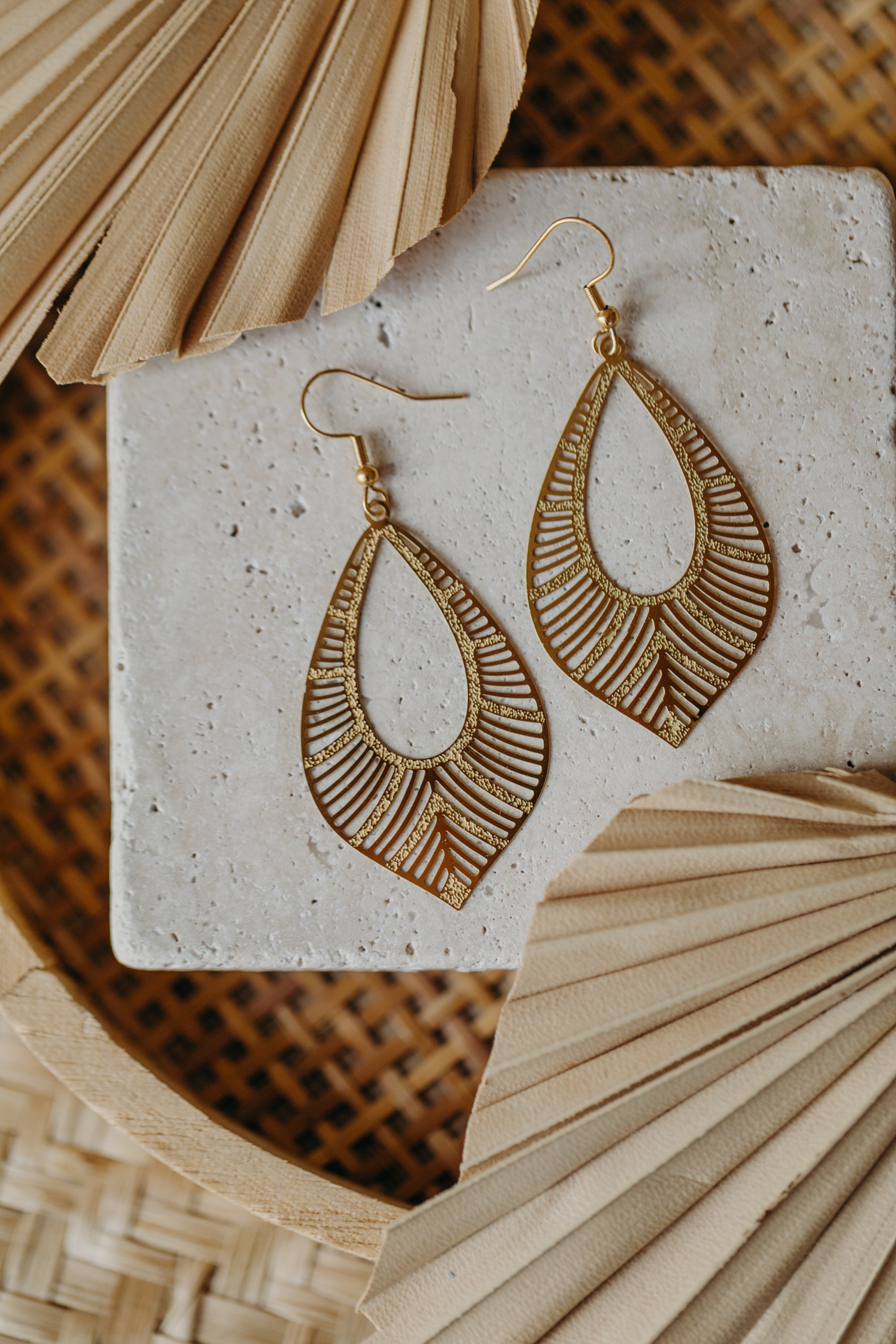 fringe earrings made of brass