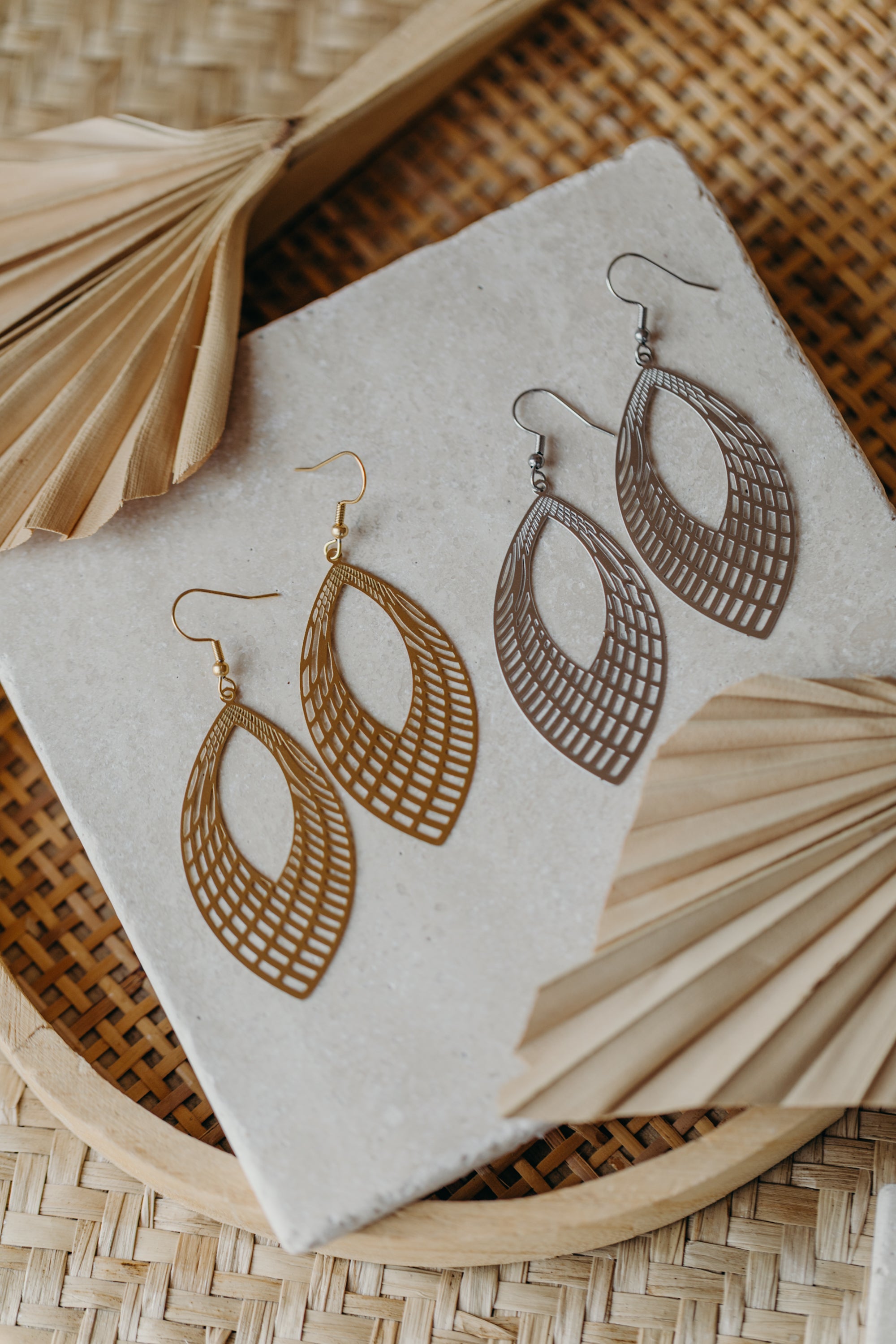 große Blatt Ohrringe aus Edelstahl