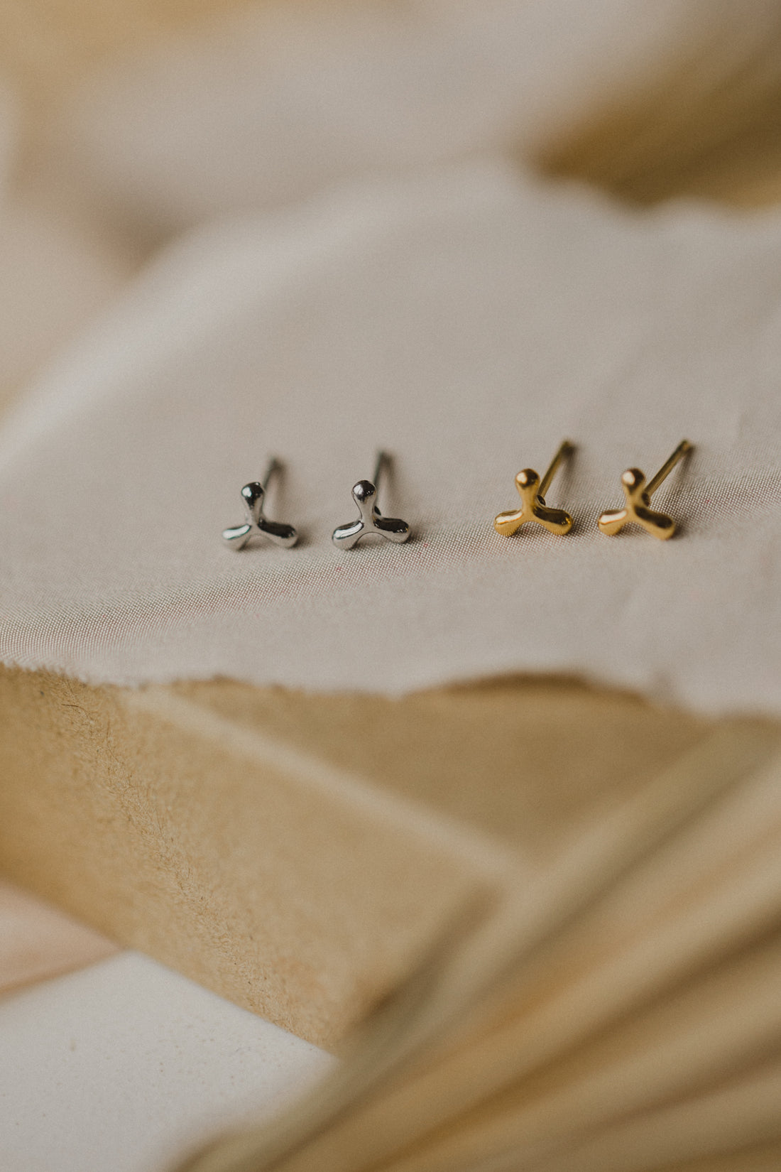 Ohrstecker Mini geometrische Form