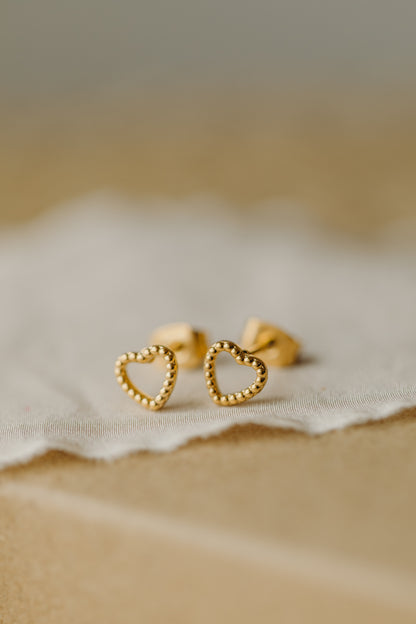 Ohrstecker schmales gepunktetes Herz