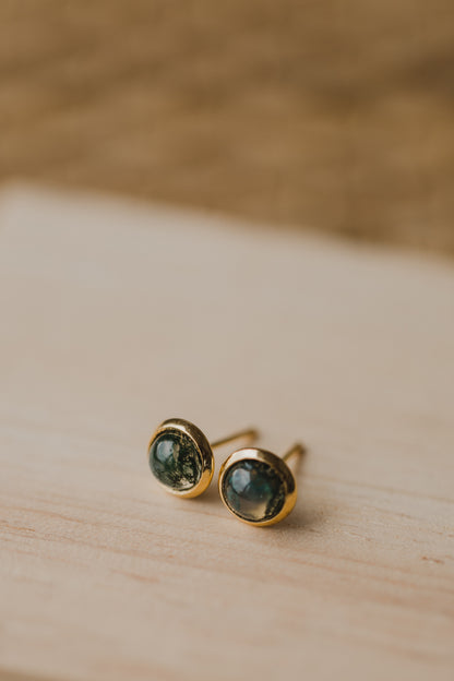 grüne indischer Achat Edelstein Ohrstecker gold (6 mm)