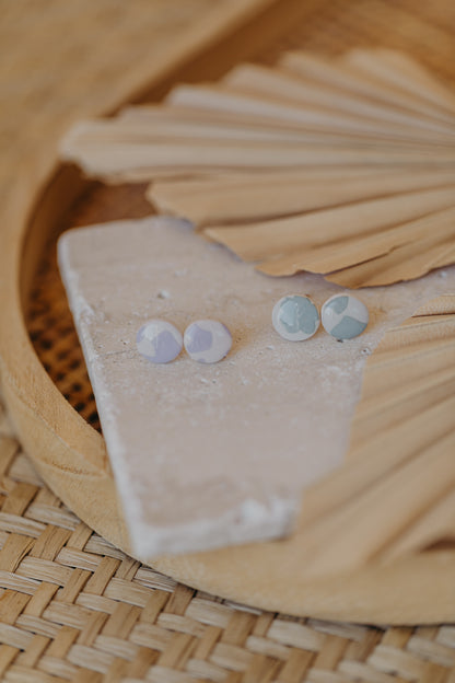 YUNA - small round earrings made of polymer clay in bright colors