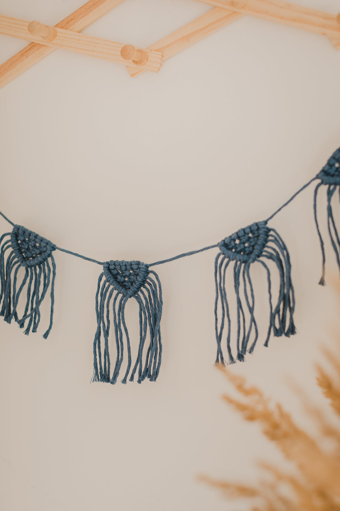 Macrame garland in blue