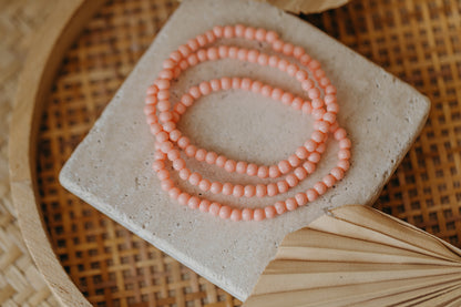 apricot glass bead bracelet (4mm)