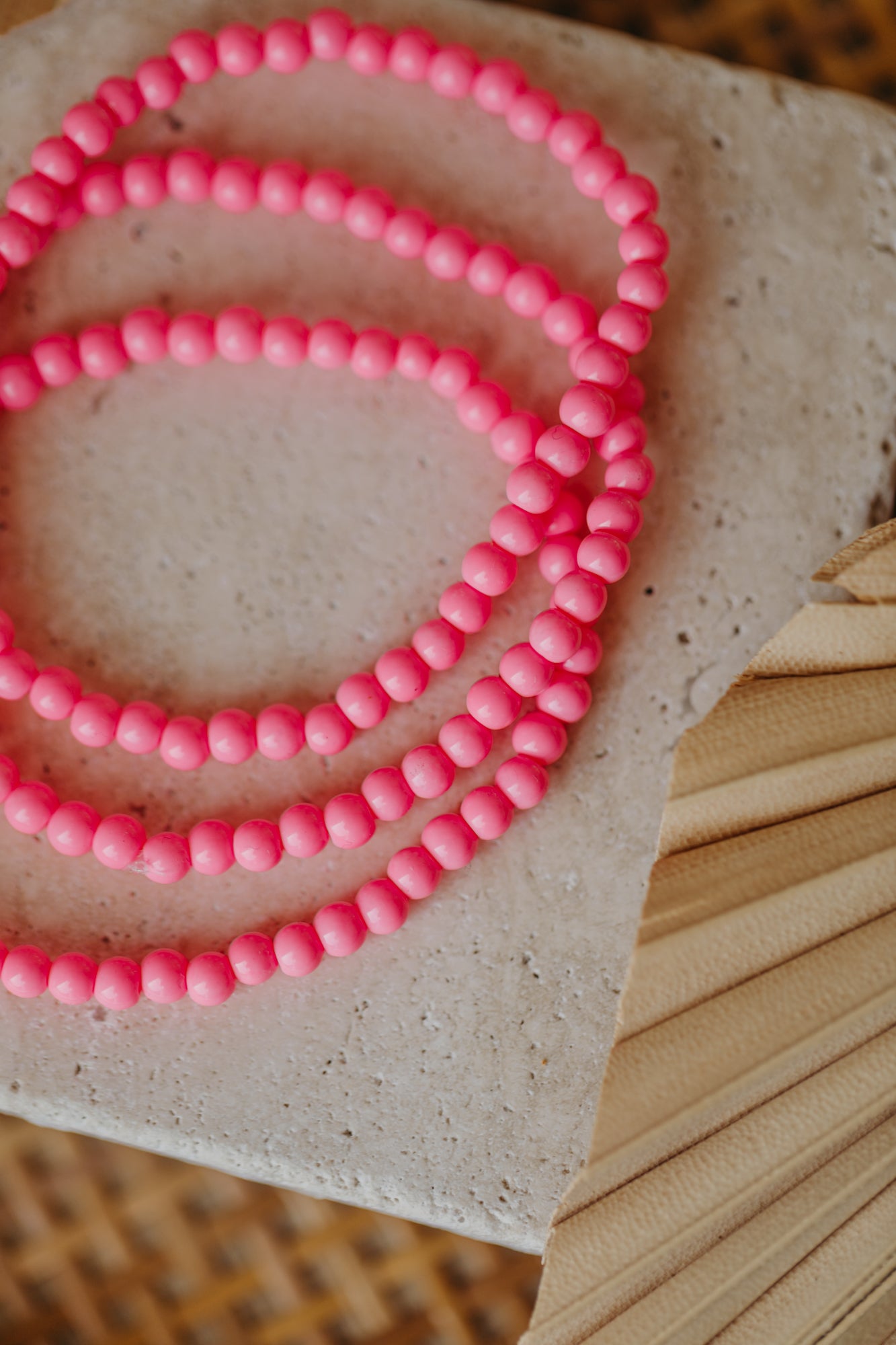 pinkes Glasperlenarmband (4mm)