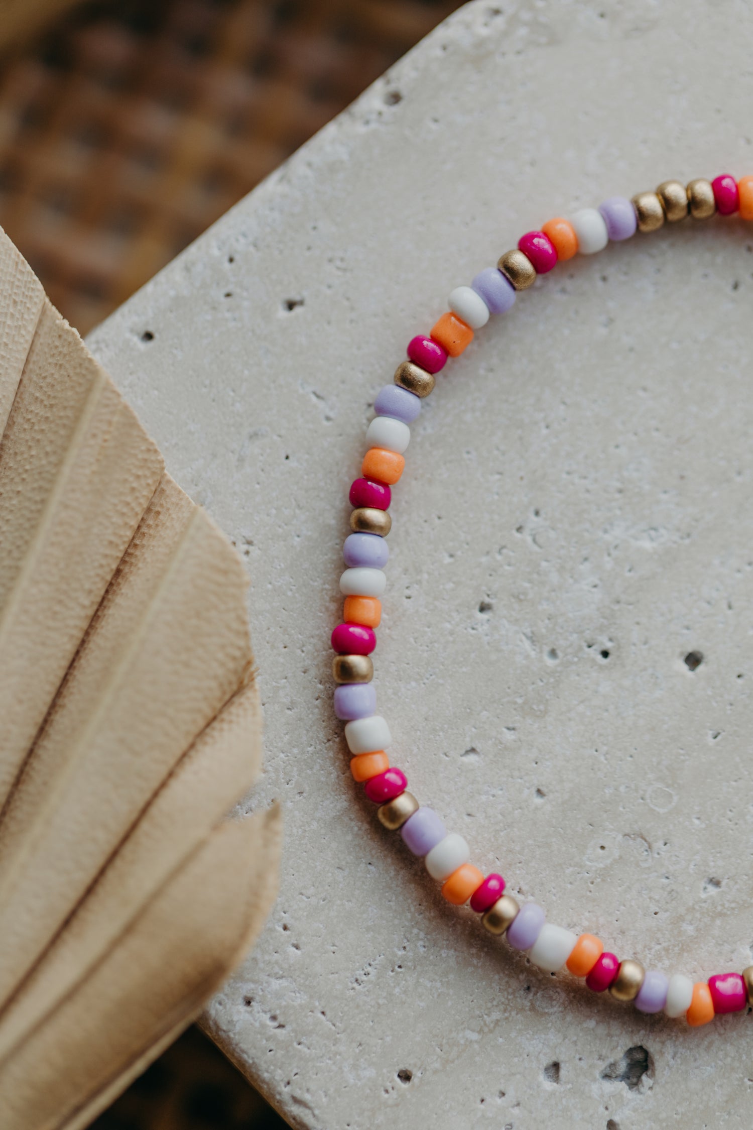 two-tone glass bead bracelet blue &amp;amp; cream