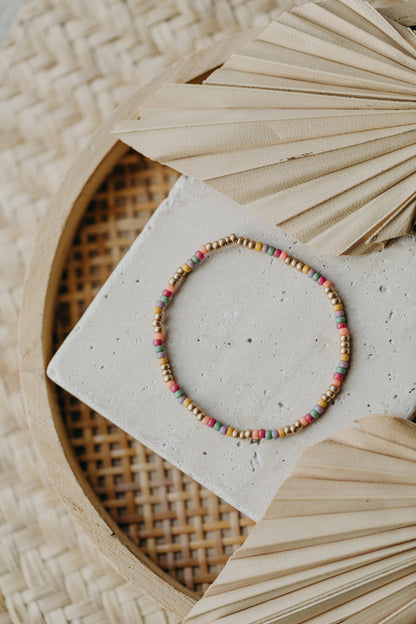 two-tone glass bead bracelet blue &amp;amp; cream