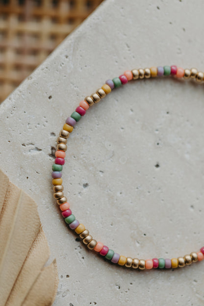 two-tone glass bead bracelet blue &amp;amp; cream