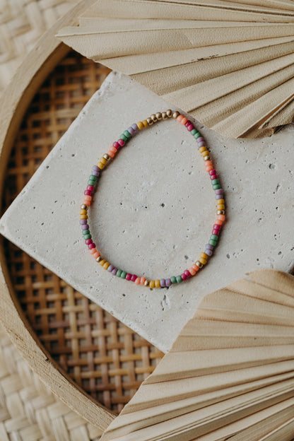 two-tone glass bead bracelet blue &amp;amp; cream