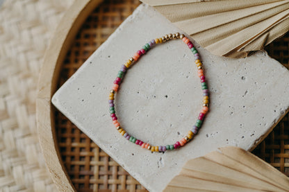 two-tone glass bead bracelet blue &amp;amp; cream