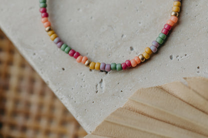 two-tone glass bead bracelet blue &amp;amp; cream