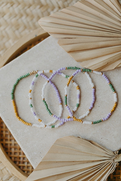 two-tone glass bead bracelet blue &amp;amp; cream