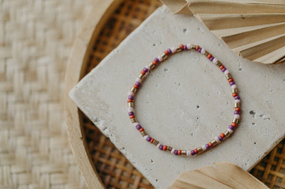 two-tone glass bead bracelet blue &amp;amp; cream