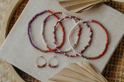 Hoop earrings with round plate - champagne colors