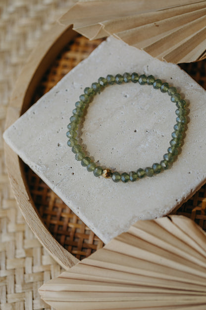 two-tone glass bead bracelet blue &amp;amp; cream