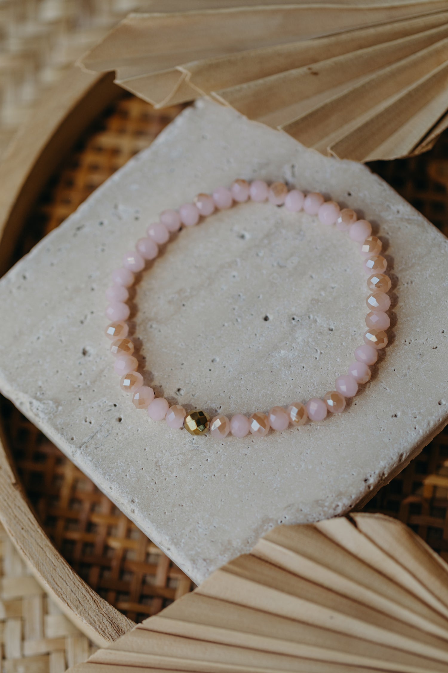 two-tone glass bead bracelet blue &amp;amp; cream