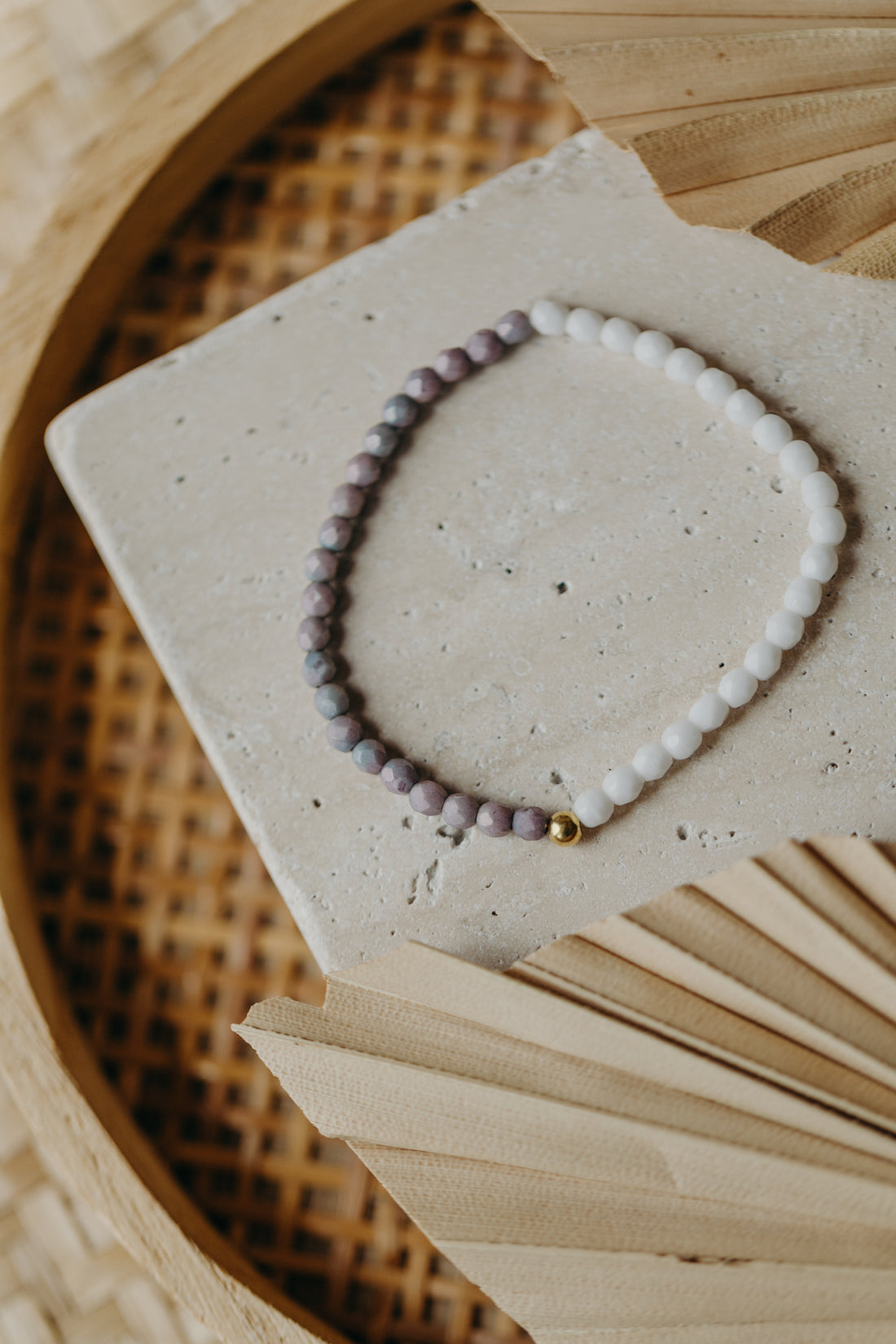 two-tone glass bead bracelet blue &amp;amp; cream
