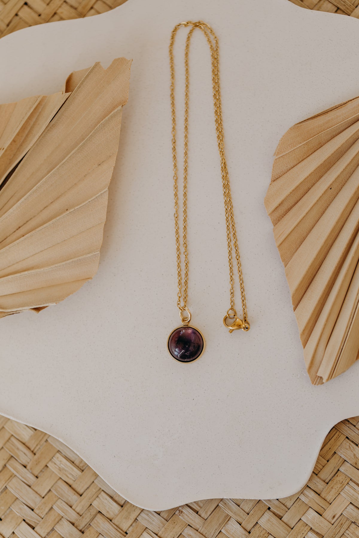 Halskette mit lila Amethyst Edelstein (12 mm)