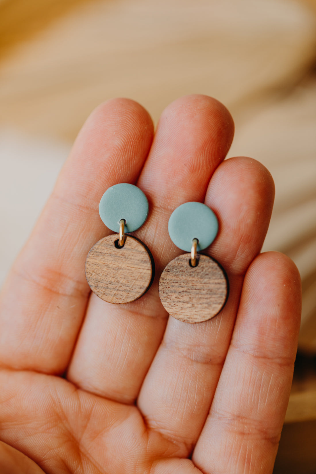 YUMI - round turquoise polymer clay earrings with round wooden pendant