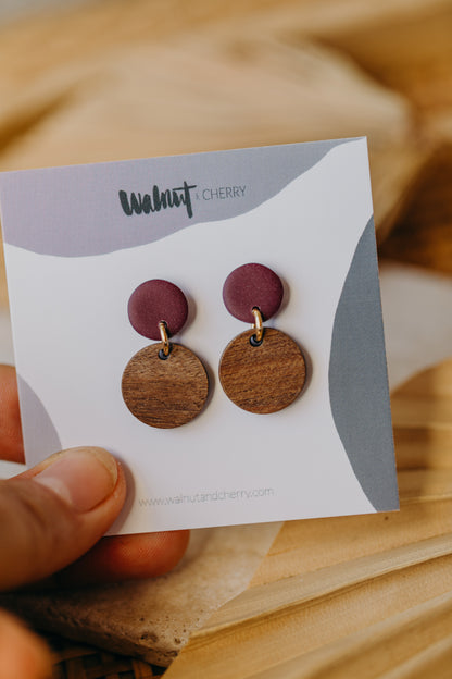 YUMI - round polymer clay earrings in plum with round wooden pendant