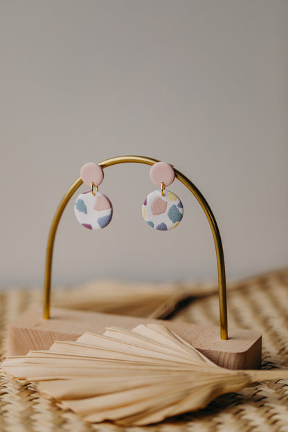 JORA - bunte runde Ohrringe aus Polymer Ton (Rosa)