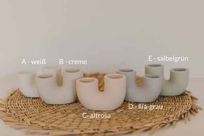 small candlesticks in U-shape