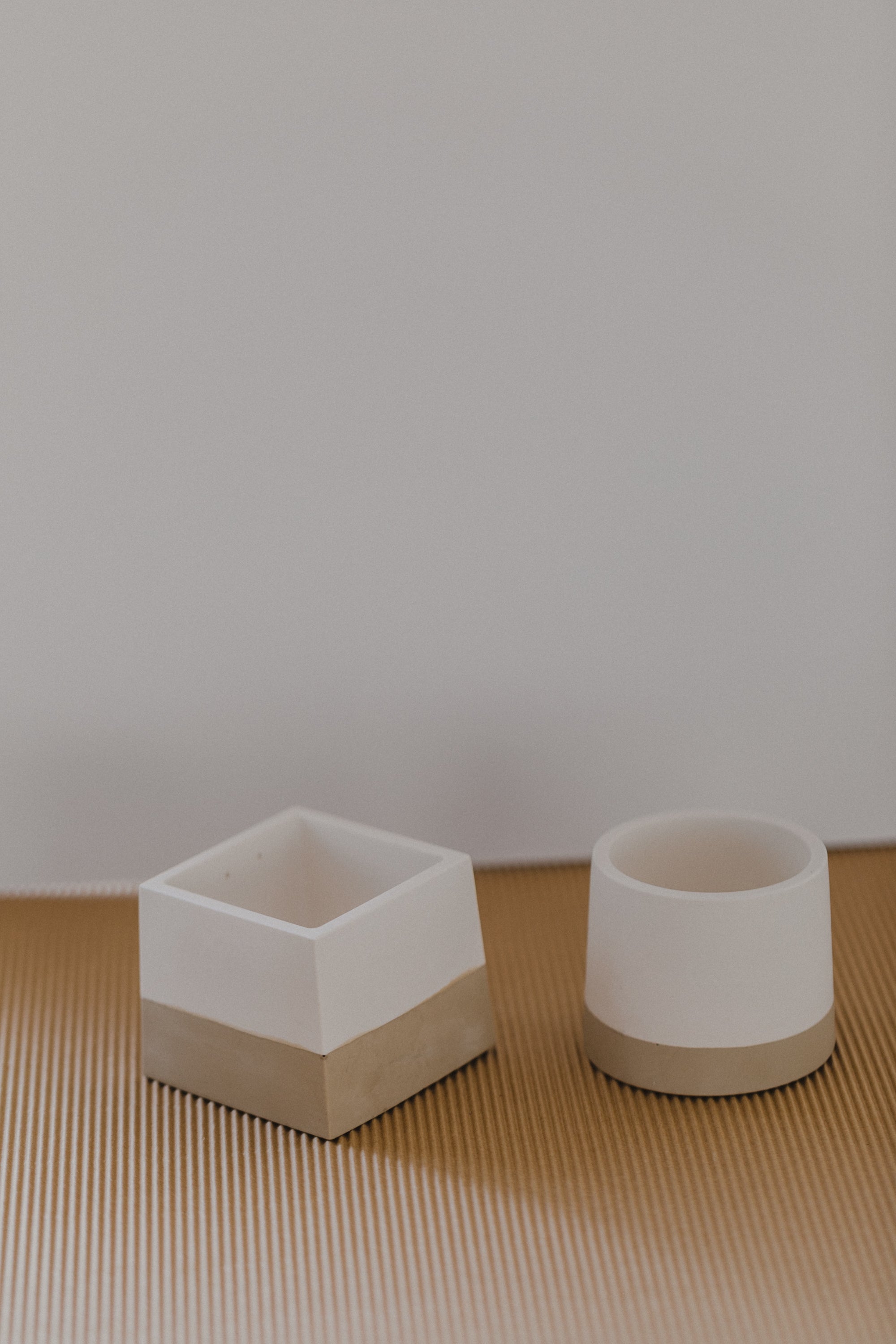 two-tone bowl made of Jesmonite