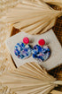 KENA – Statement Ohrringe in Himbeere & blauem Muster