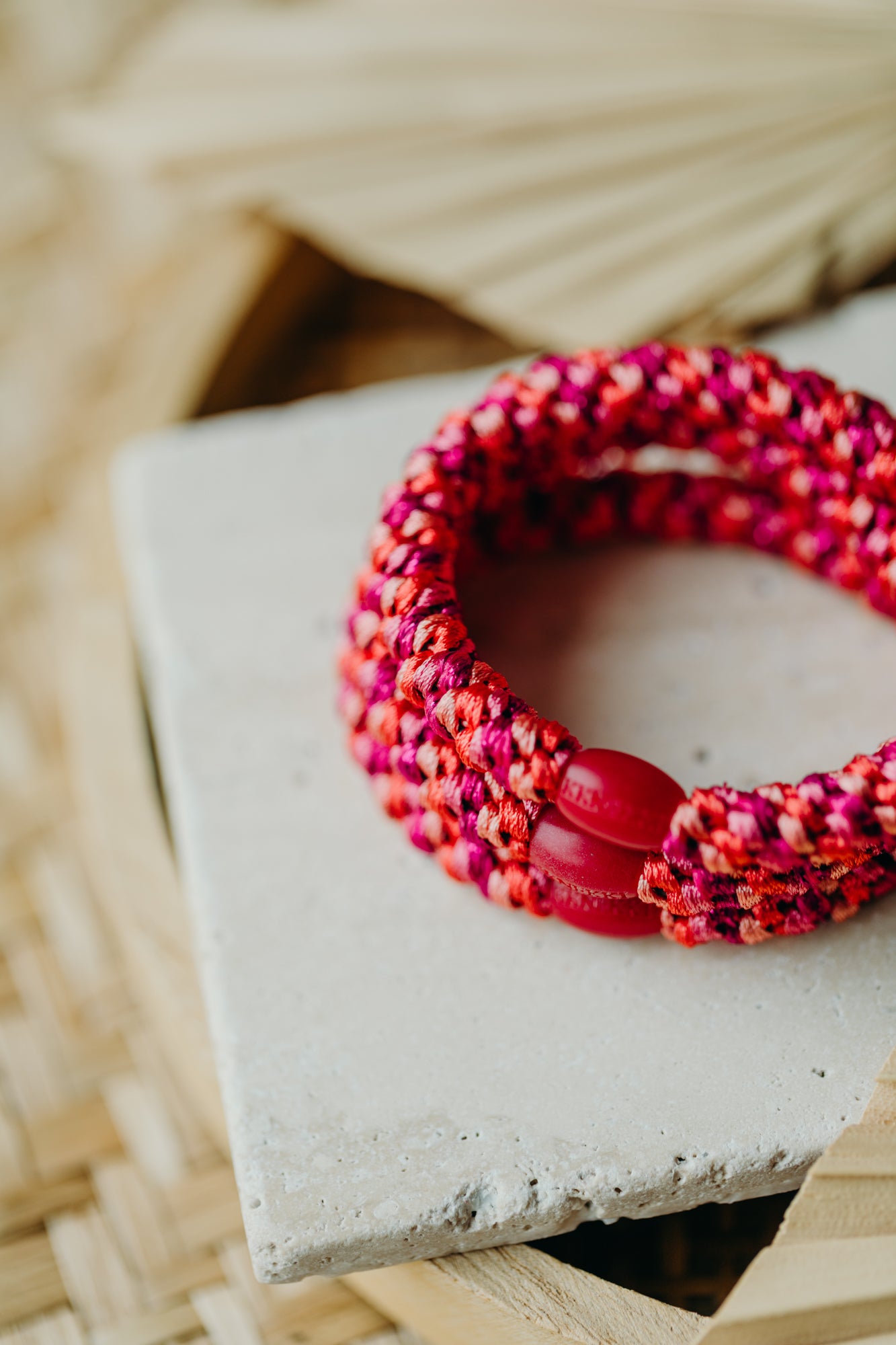 KKNEKKI Haargummi Mix Electric Pink Rasberry