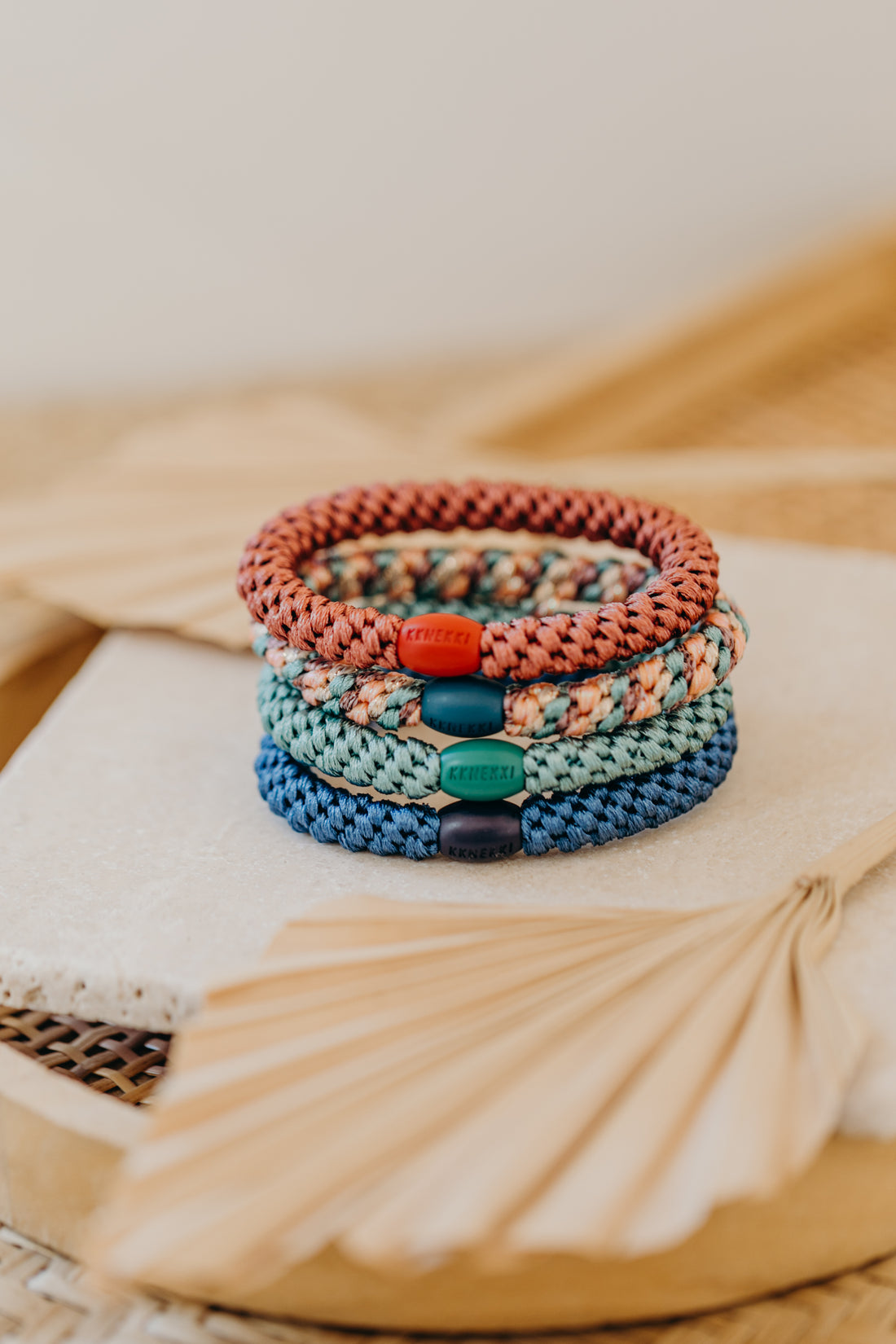 KKNEKKI Hair Tie Set 005: 4 hair ties in a set in red, green and blue tones