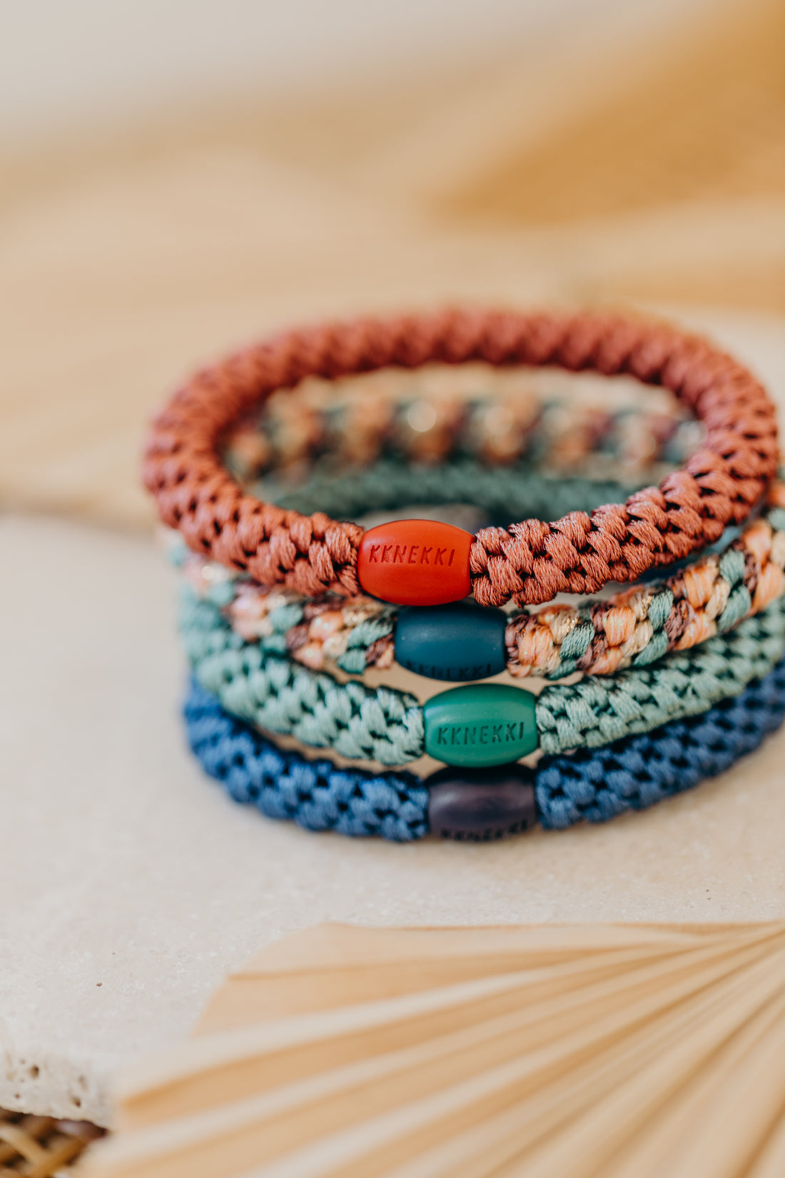 KKNEKKI Hair Tie Set 005: 4 hair ties in a set in red, green and blue tones