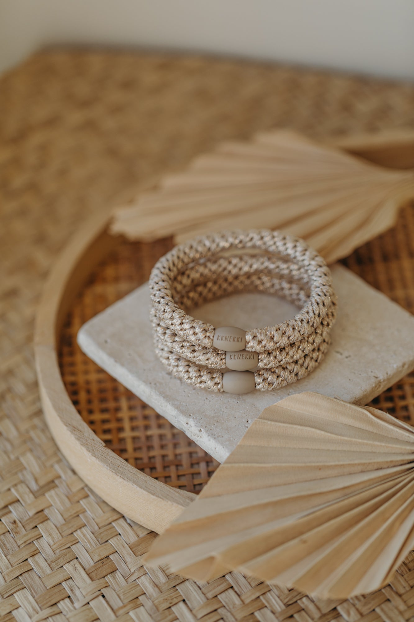 KKNEKKI Hair Tie Beige Glitter