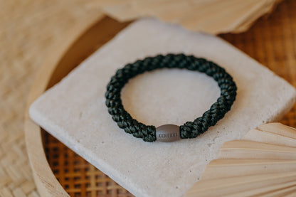 KKNEKKI Haargummi Bottle Green Own