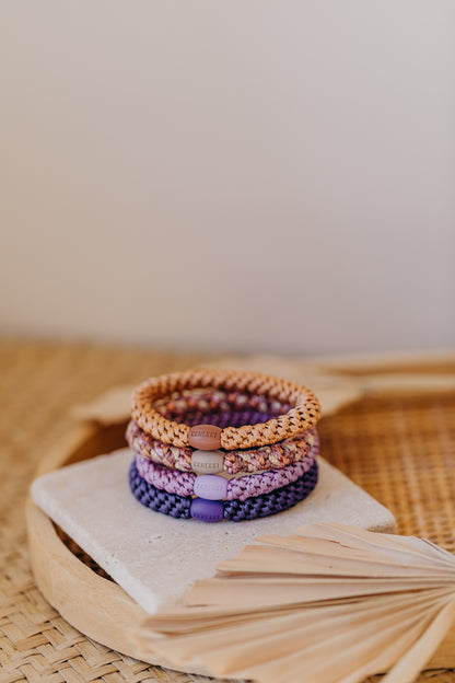 KKNEKKI Haargummi Set 056: 4 Haargummis im Set Mix Peach Pink Glitter, Nude, Pearl Lavendel und Purple